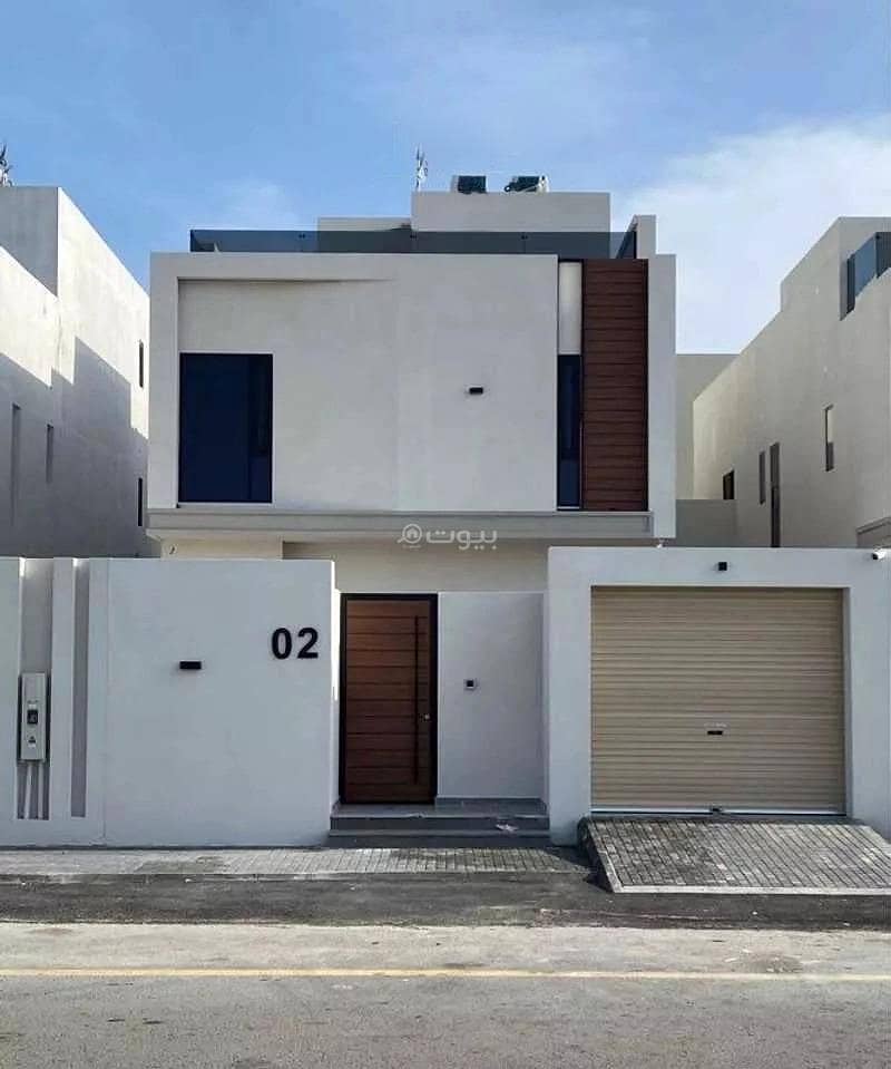 5 Rooms Villa For Sale on Khobar Road, Al Khobar