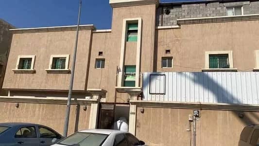 Residential Building for Sale in Dammam, Eastern Region - 10 Rooms Building For Sale in Badr, Al-Dammam