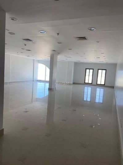 Office for Rent in Dammam, Eastern Region - Office For Rent on Abu Bakr Al-Siddiq Street, Al-Dammam