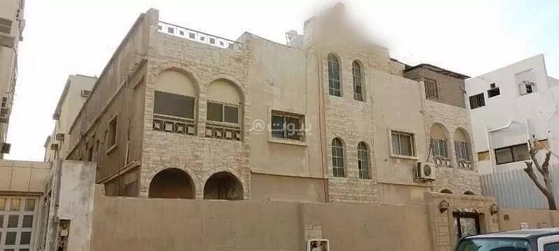 16-Room Building For Sale, Al Tubayshi, Al Dammam