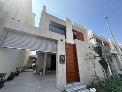 7 Bedroom Villa for Sale in Jeddah, Western Region - Villa For Sale in Obhur Al Shamaliyah, Jeddah
