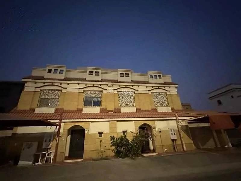 11 Rooms Villa For Sale in Al Sheraa, Jeddah
