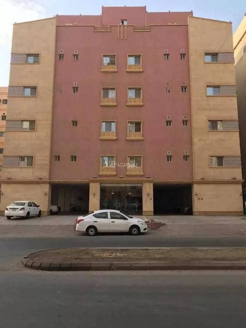 4 Room Apartment For Sale on Abu Al-Zubair Al-Asd Street