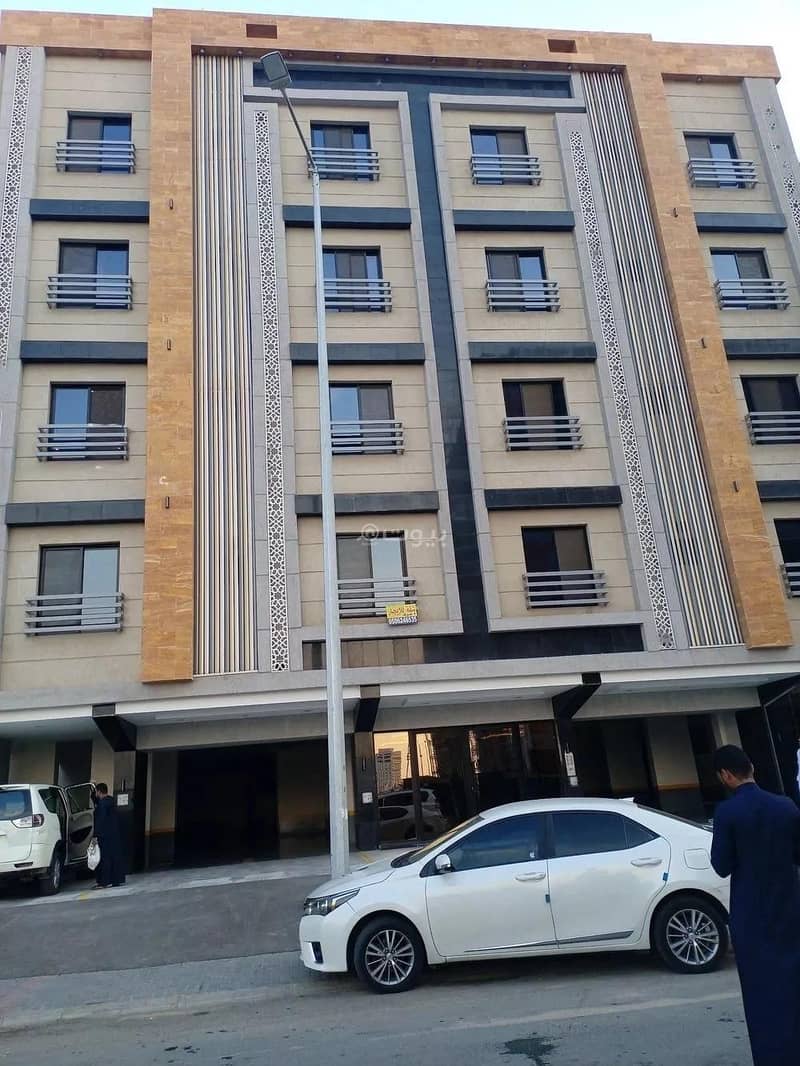 5-Room Apartment for Sale, Street 15, Jeddah
