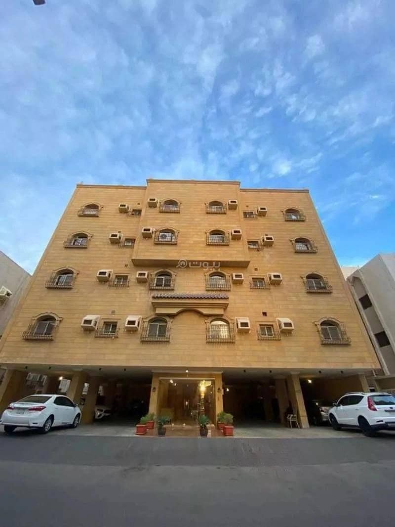 Building For Sale on Ibrahim Redwan Street, Jeddah