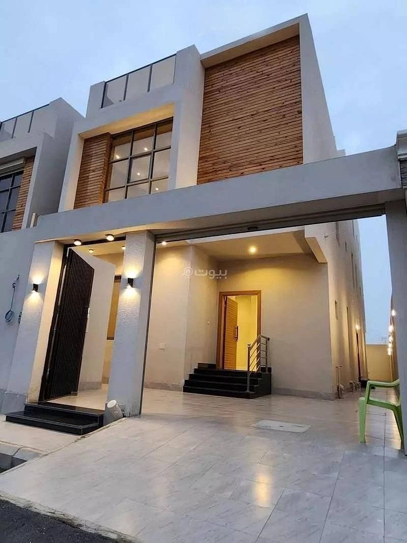 8 Room Villa For Sale in Taiba, Jeddah