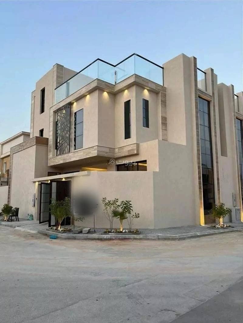 Villa For Sale On Al Seil Al KAbeer St. In Al Mahdiyah, Riyadh