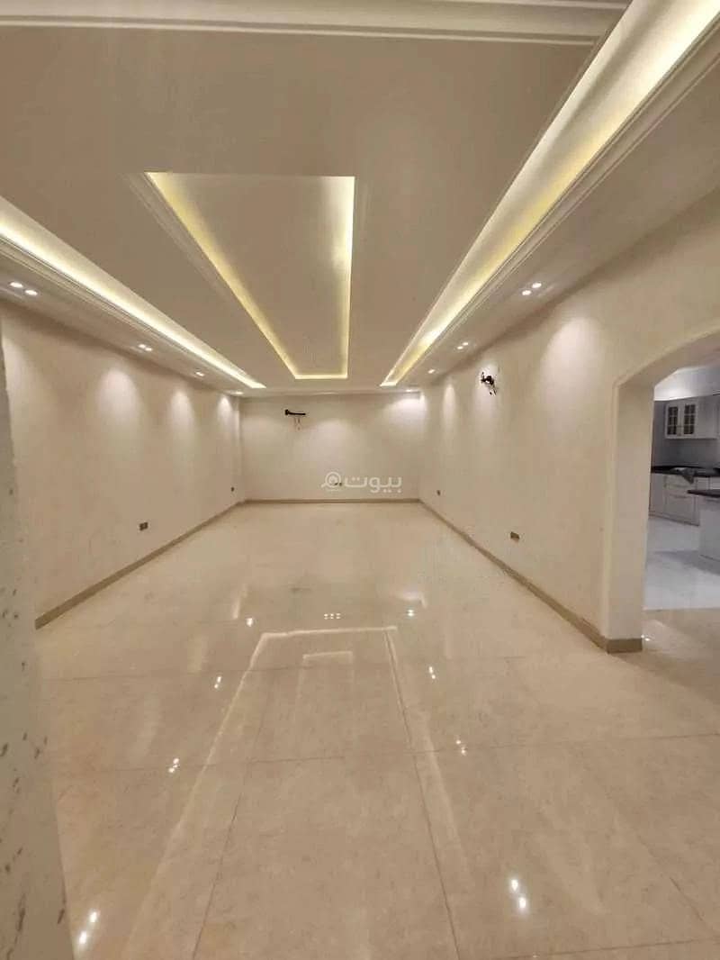 6-Room Villa For Sale on 16 Street, Jeddah