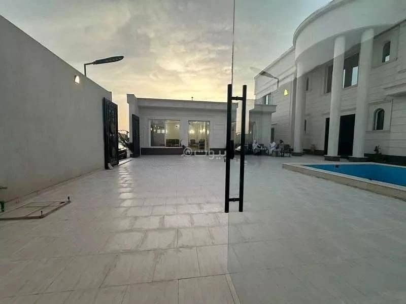 15-Room Villa For Sale - Al Muhadir Street, Riyadh
