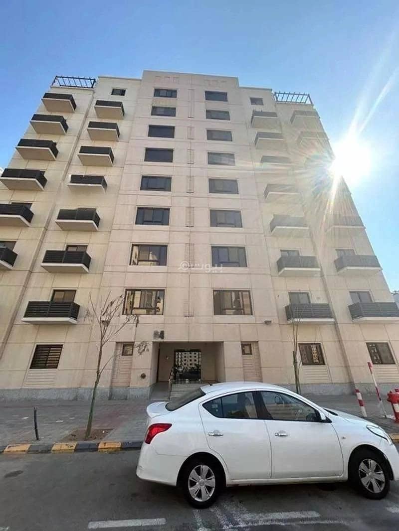 7 Rooms Apartment For Rent in King Abdulaziz Airport, Jeddah