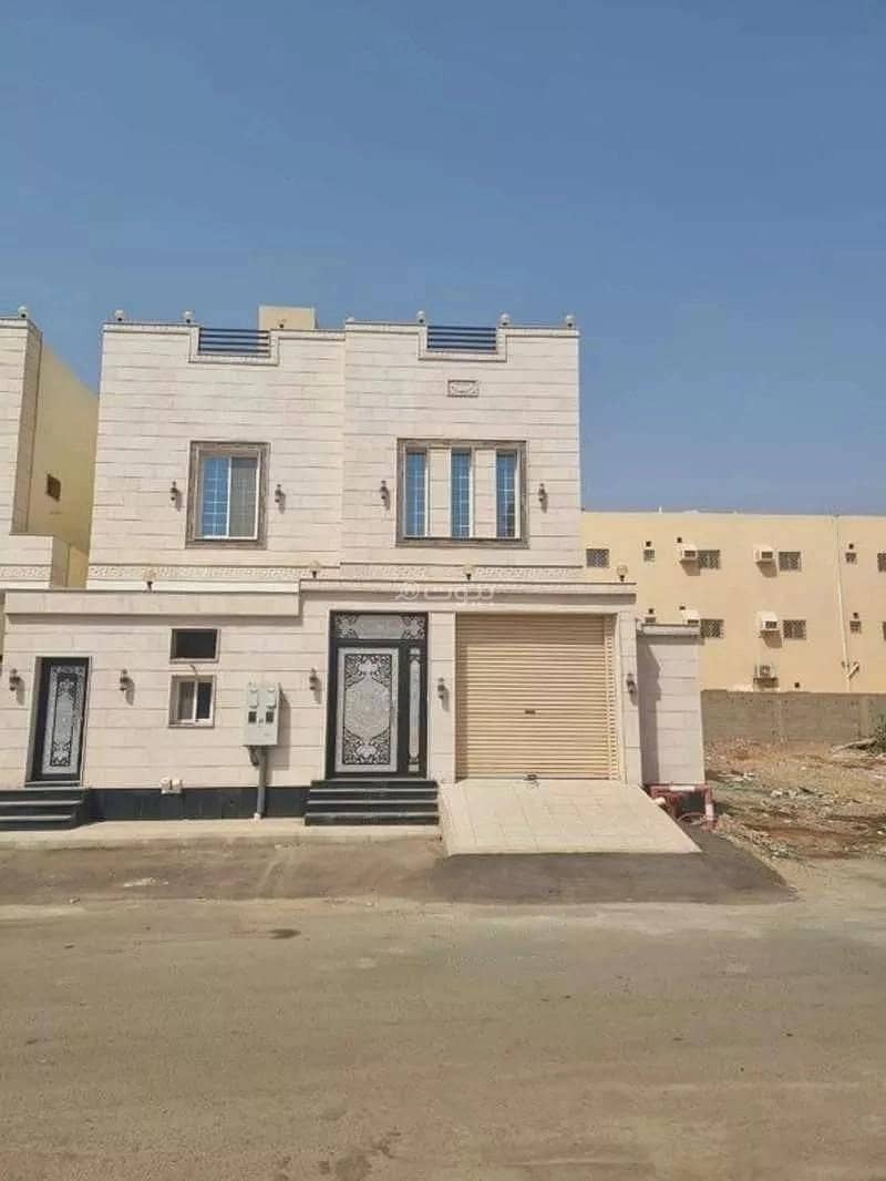 9-Room Villa for Sale in Al Falah, Jeddah