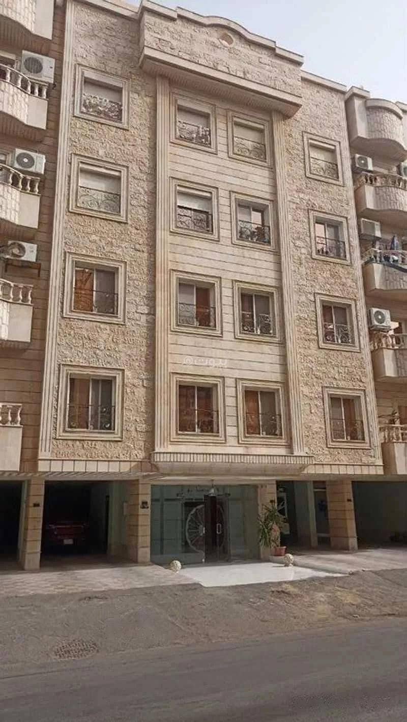 3 Room Apartment For Rent, Omar Al Khubazi Street, Jeddah