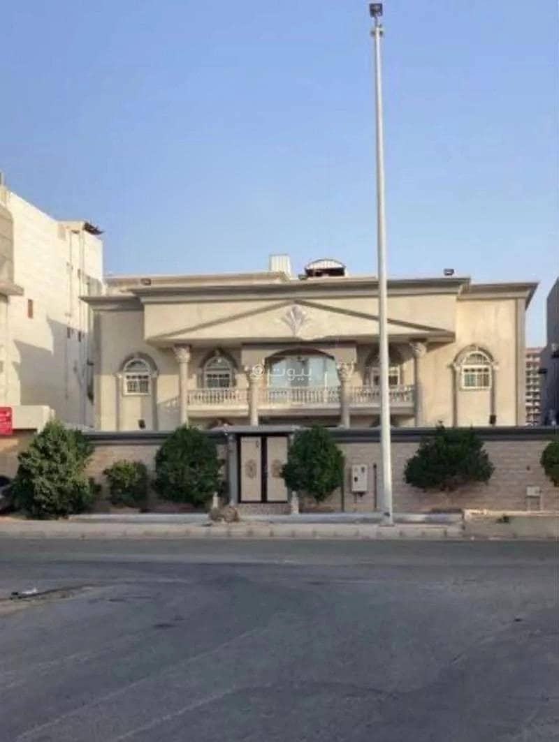 7 Room Villa For Sale in Al Naim, Jeddah