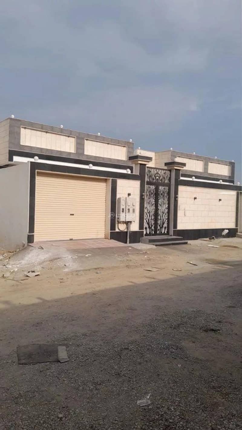6 Rooms Villa For Sale, 12 Street, Al Qariniah, Jeddah