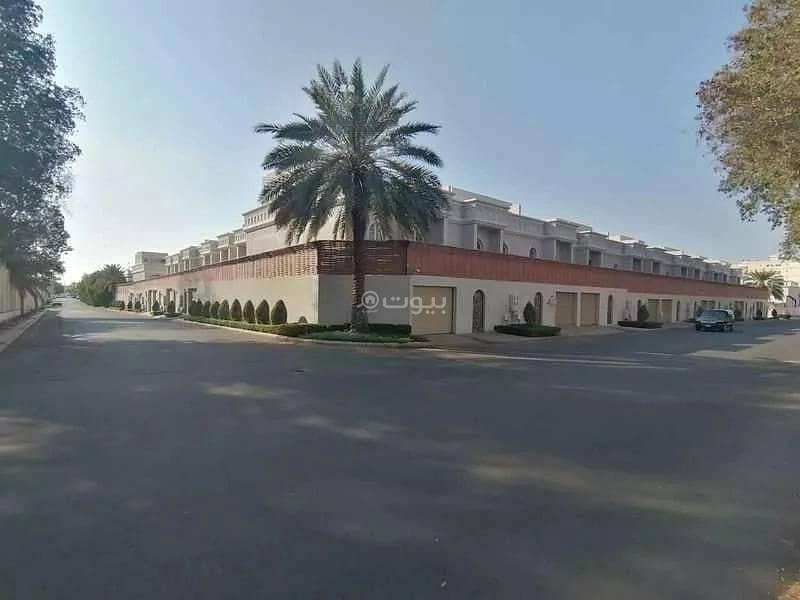 4 Room Villa For Rent on Sa'id Abu Bakr Street, Al Rawdah, Jeddah