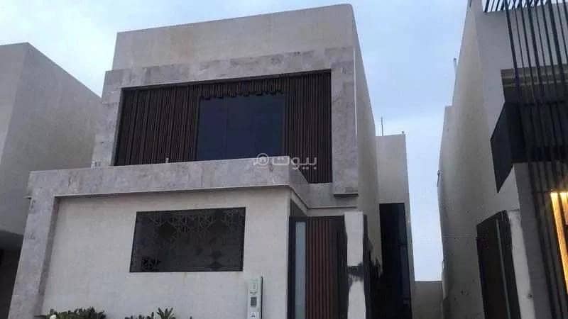 7 Rooms Villa For Sale - Umayr Street, Riyadh