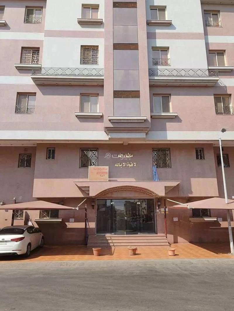 4-Room Apartment For Rent, Mosharfa Street, Jeddah