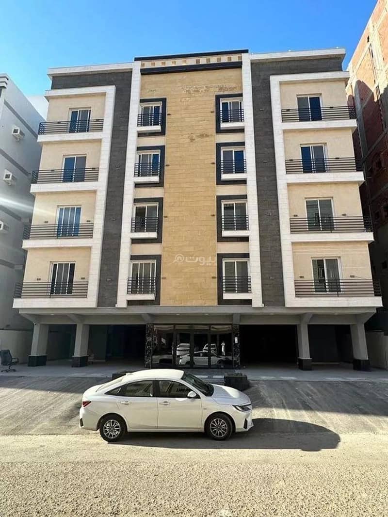 8 Rooms Apartment For Sale,  Street 16, Jeddah