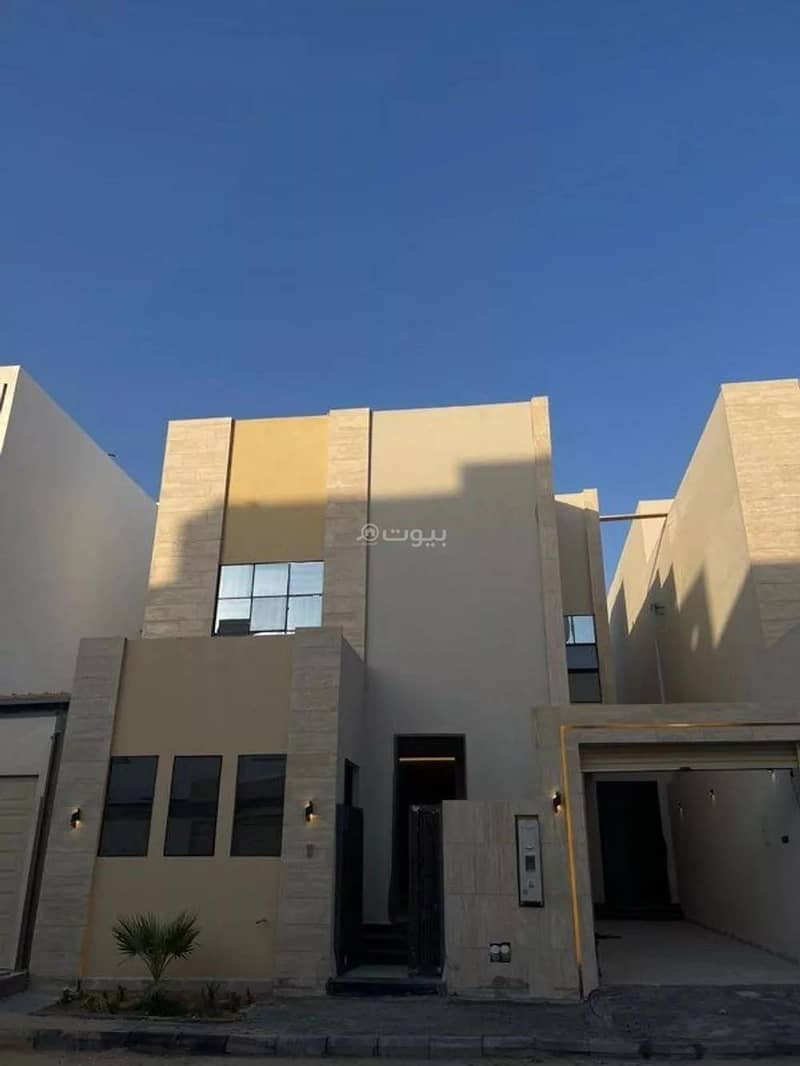 4 Room Villa For Sale, Al Mahdiyah, Riyadh