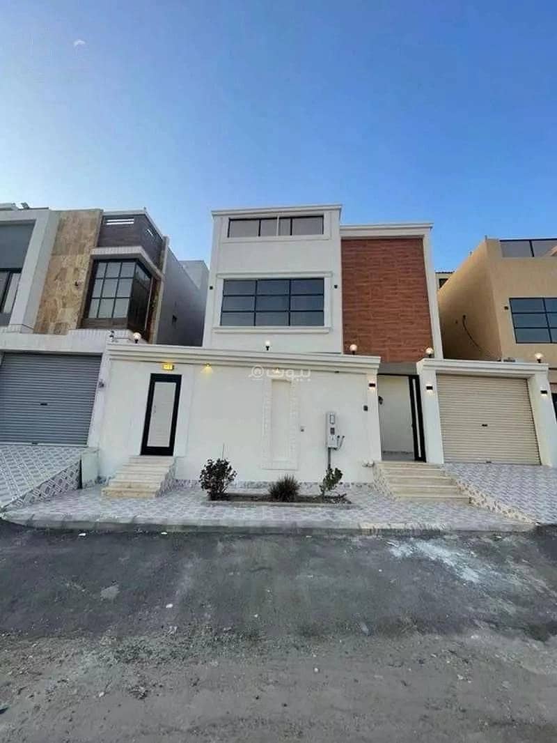 7 Room Villa For Rent in Al Zumorrud, Jeddah