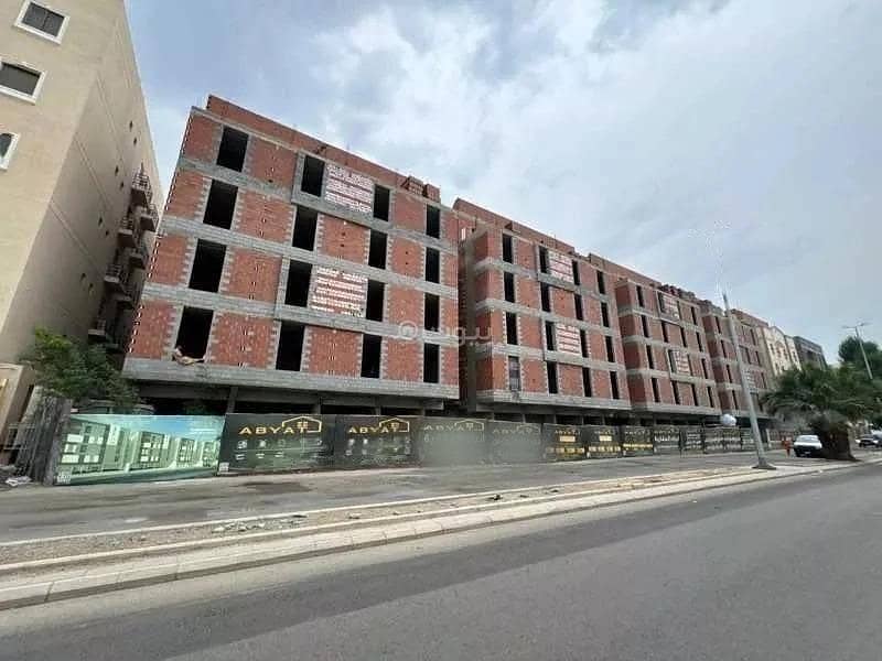 5-Room Apartment For Sale on Al Rehab Street, Jeddah