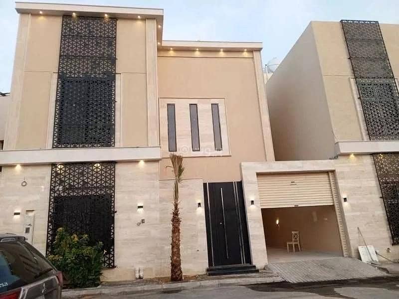Villa For Sale in Al Muhaidiyah, Riyadh