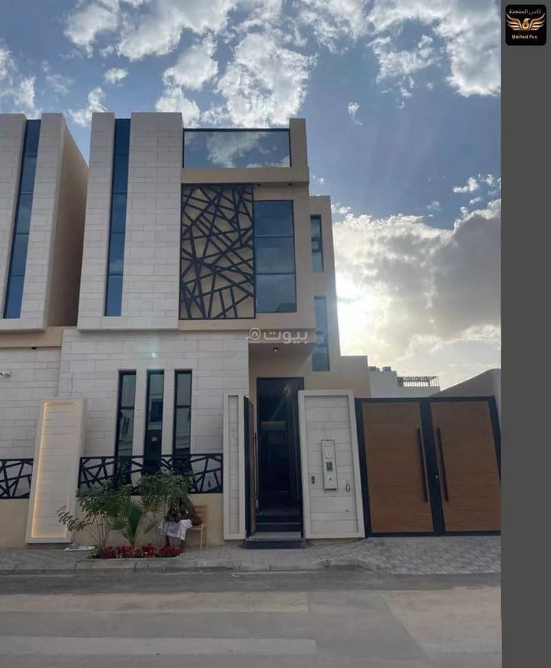 Villa For Sale Abi Aroah in Al Mahdiyah, Al Riyadh