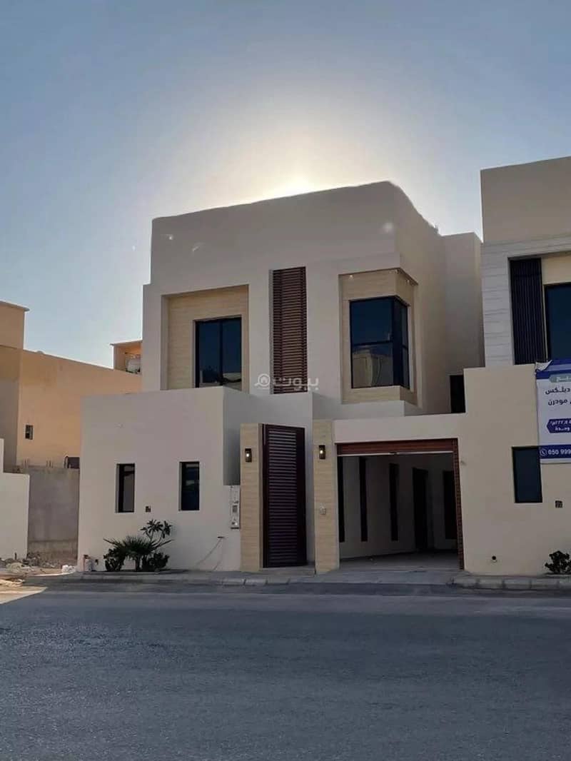 6 Rooms Villa For Sale, Street 25, Al Mahdiyah, Riyadh