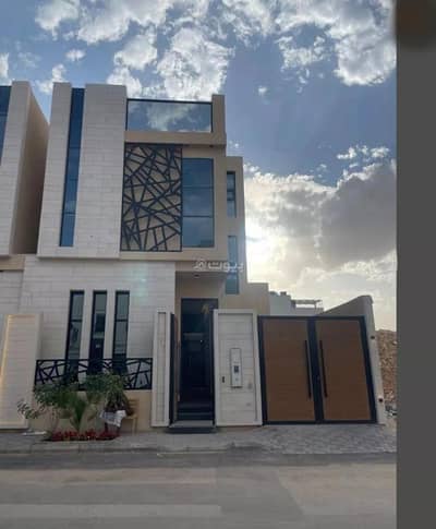 7 Bedroom Villa for Sale in Riyadh, Riyadh Region - 7 Rooms Villa For Sale on Abi Arouah Street, Riyadh