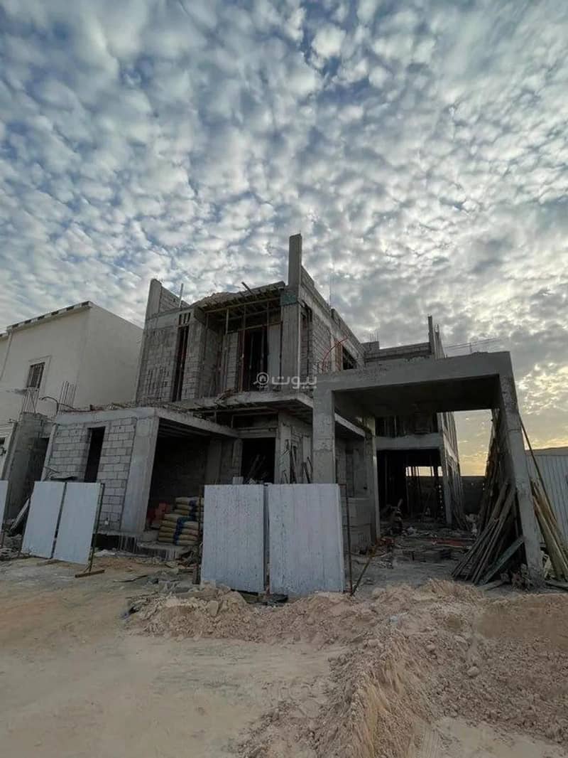 6-Room Villa For Sale - Al Mahdiyah, Riyadh