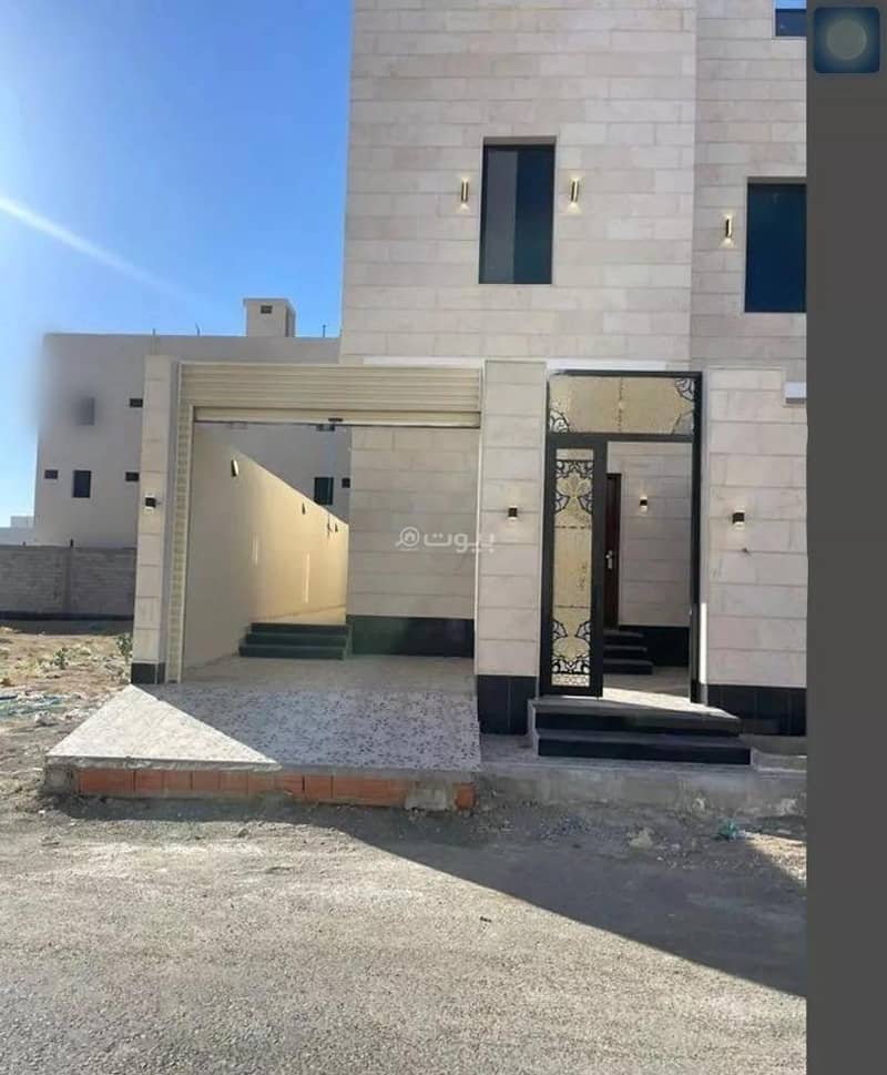 8 Room Villa For Sale - Jeddah