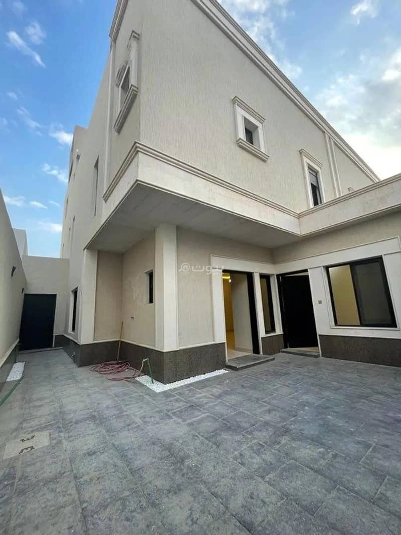 6 Rooms Villa For Sale at street 20, Al Riyadh