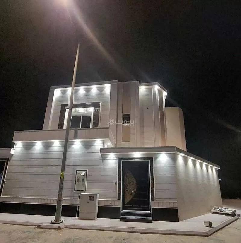 5 Rooms Villa For Sale in Al Janadriyah, Riyadh