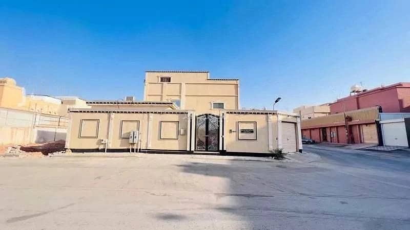 7 Rooms Villa For Sale on Abi Mohammed Ibn Hazm Street, Riyadh