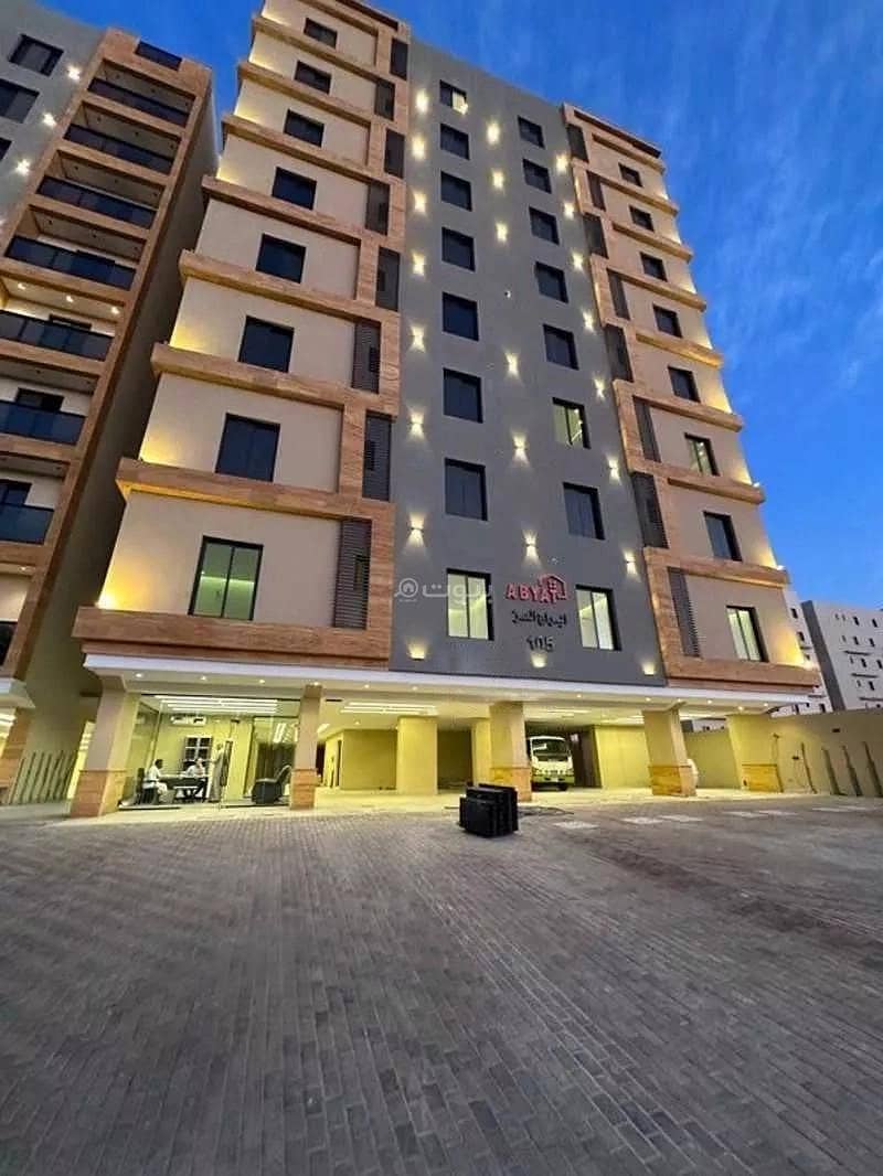 6-Room Apartment For Sale on 20 Street, Jeddah