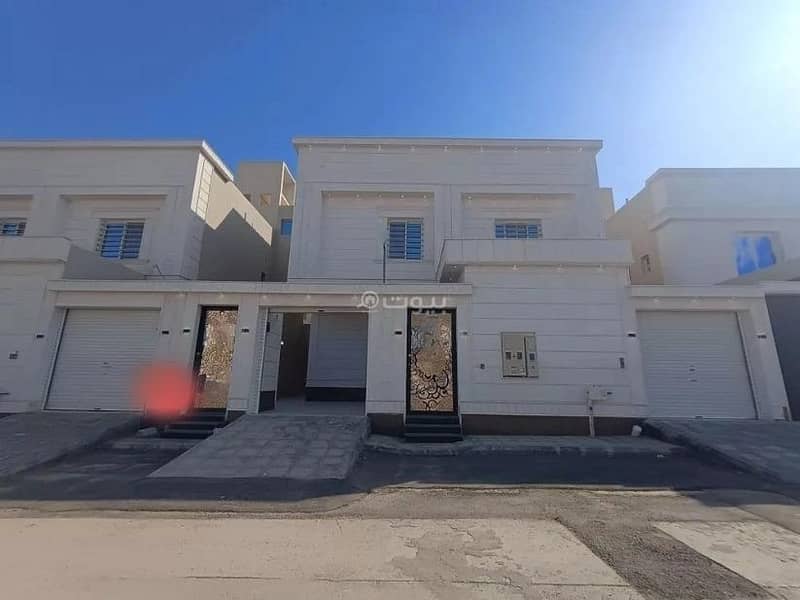 6 Rooms Villa For Sale in Tuwaiq District, Riyadh