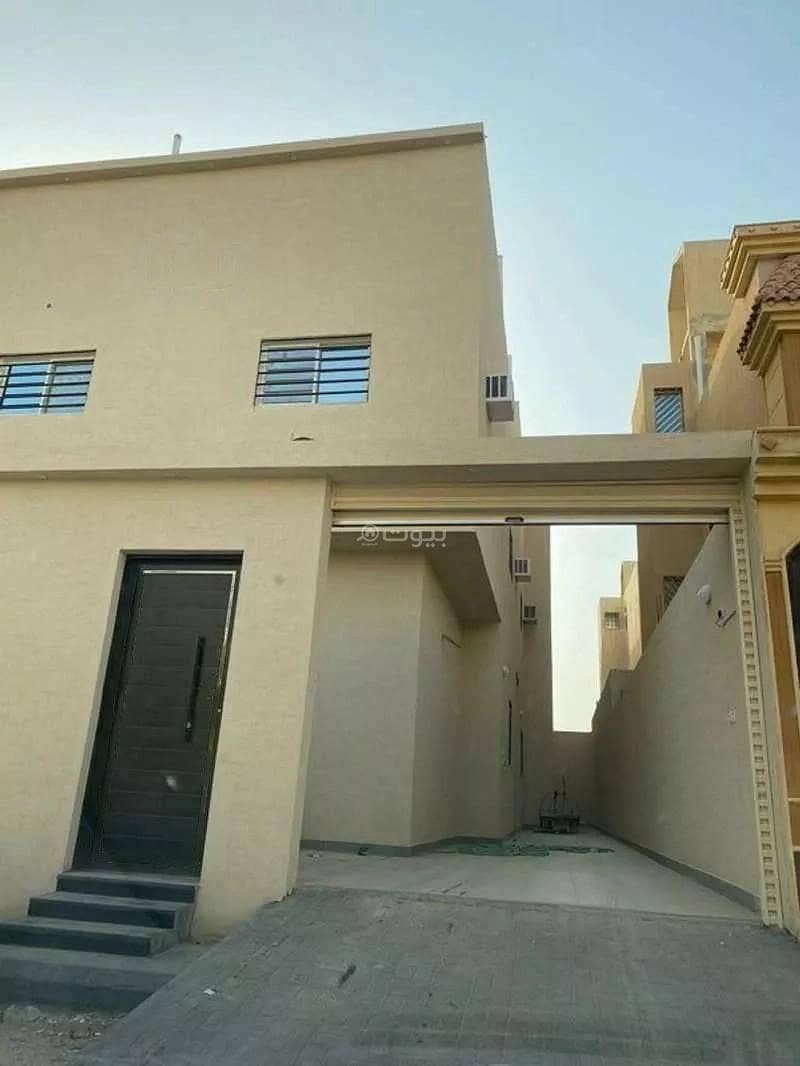 10 Room Villa for Sale in Al Jandariyah, Riyadh