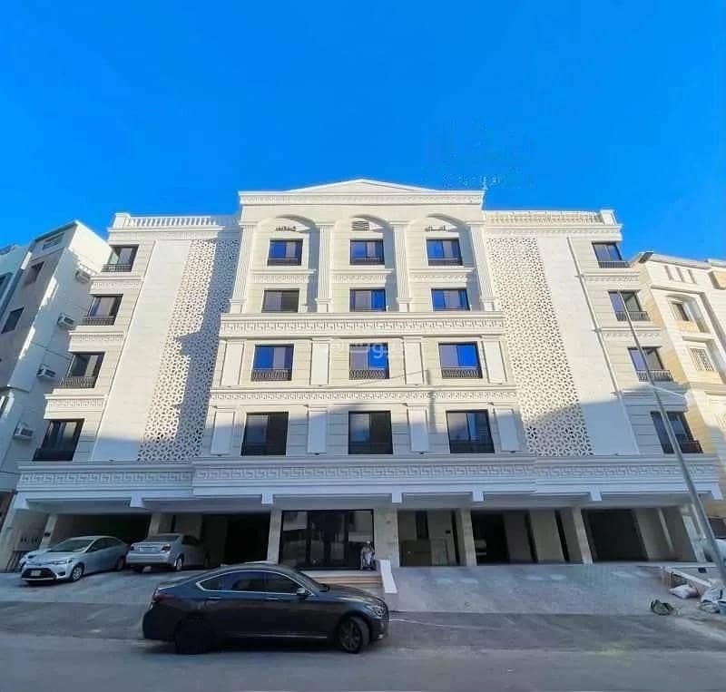 5 Rooms Apartment For Sale on Ahmed Bin Mohammed Al Hawi Street, Jeddah