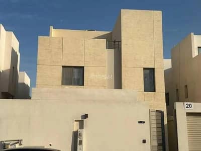 4 Bedroom Villa for Sale in Al Khobar, Eastern Region - 4 Rooms Villa For Sale on Thuraya Al Sahili Street, Al Khobar