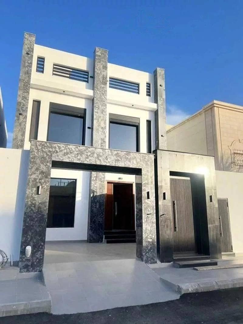 5 Rooms Villa For Sale, Al-Hussein Bin Abi Al-Barakat Street, Jeddah