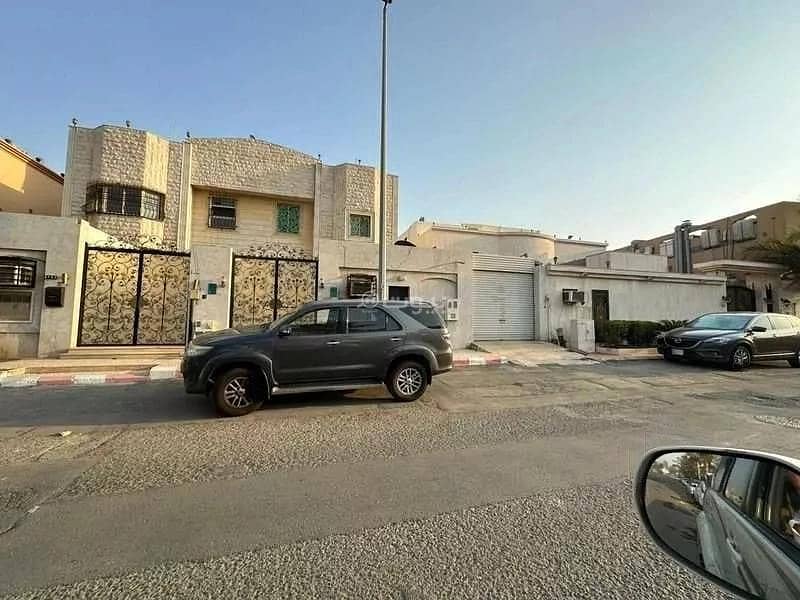 10 Room Villa For Rent in Al Basateen, Jeddah