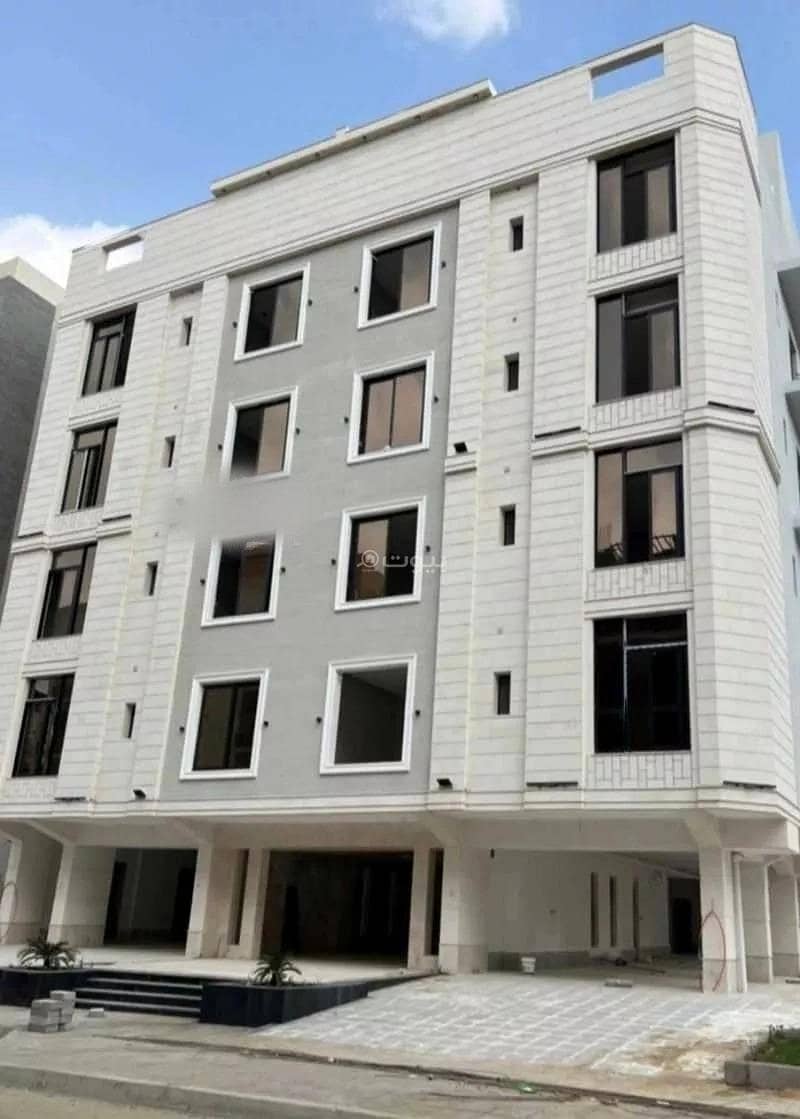 5 Rooms Apartment For Sale in Al Suwari, Jeddah