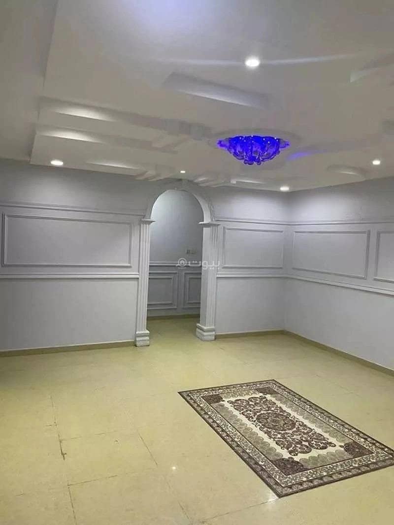 شقة 5 غرف للبيع في شارع المعتمد بن عباد، جدة