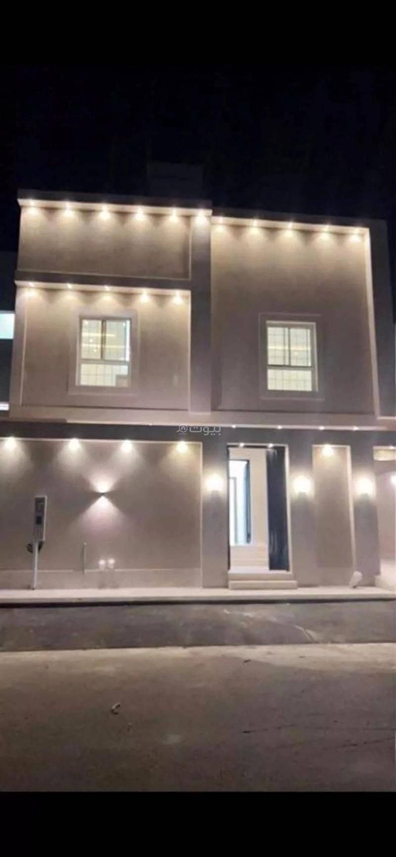 7 Rooms Villa For Sale, Jeddah