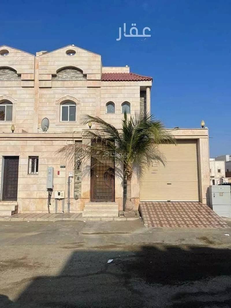 9 Room Villa For Rent on Masoud Al Habshi Street, Abhur Al Shamalia, Jeddah