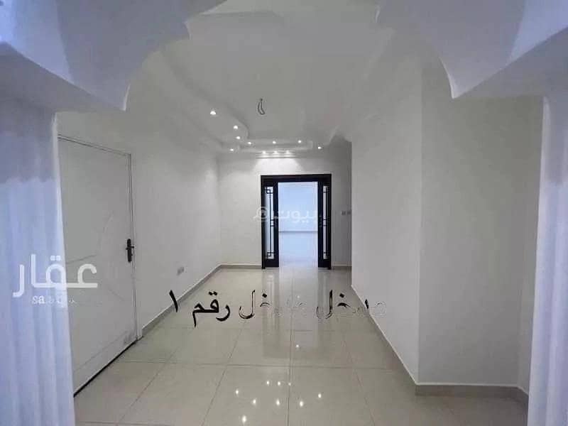 7 Room Villa For Rent in Al Safa District, North Jeddah
