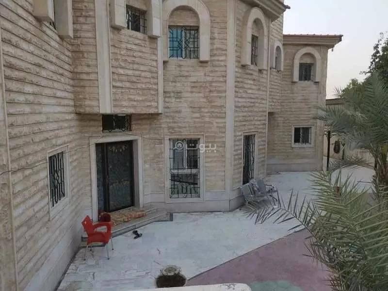 10-Room Villa For Sale in Al Uhud, Al Dammam