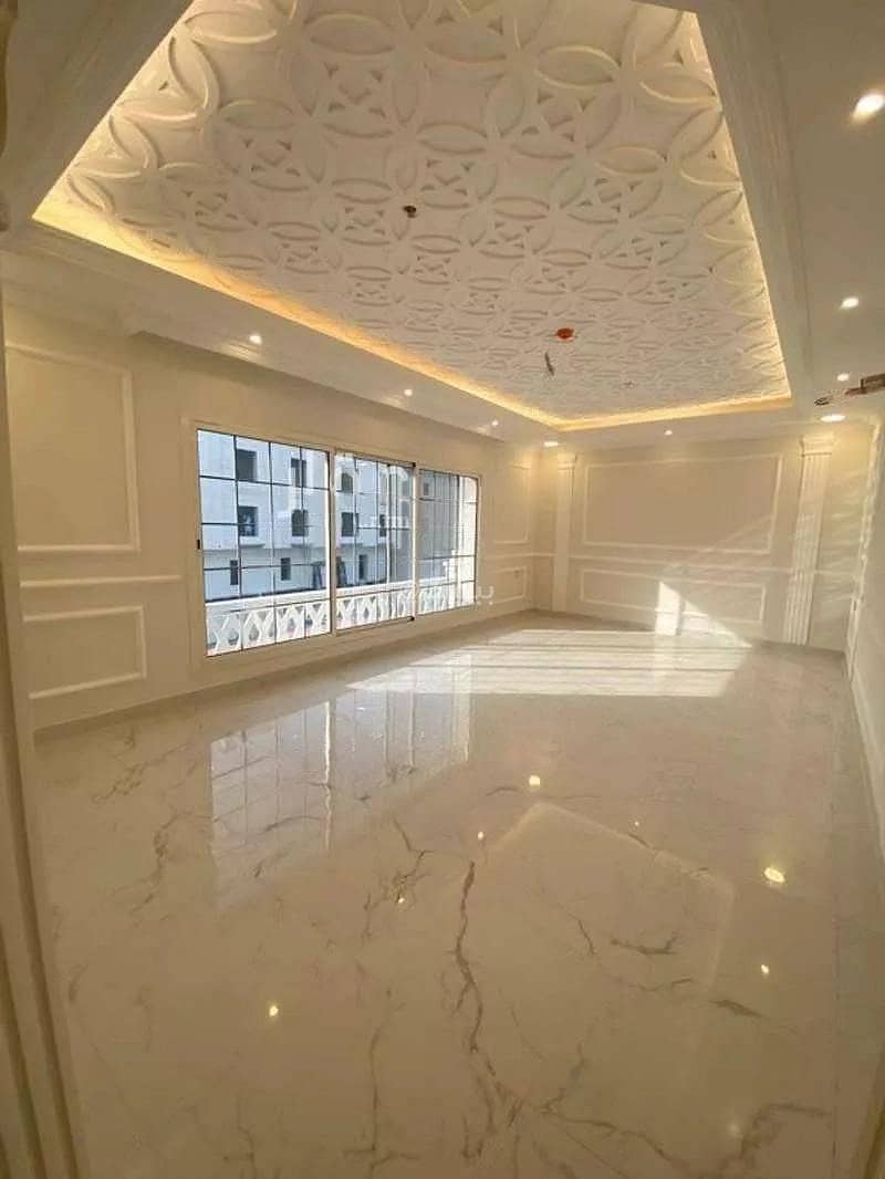 5 Rooms Apartment For Sale in Al Shulah, Al-Dammam