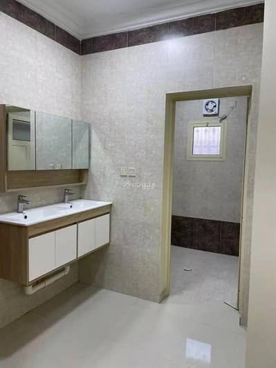 8 Bedroom Apartment for Sale in Dammam, Eastern Region - 8 Room Apartment For Sale in Taybah, Dammam