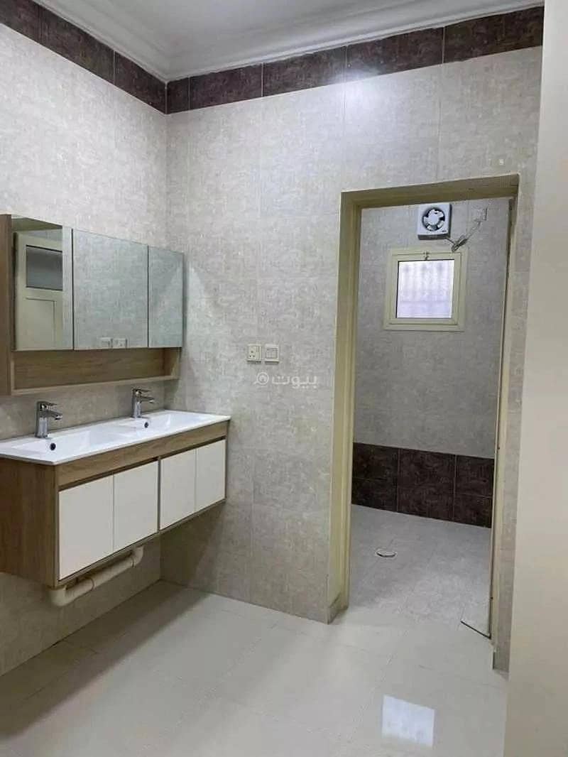 8 Room Apartment For Sale in Taybah, Dammam